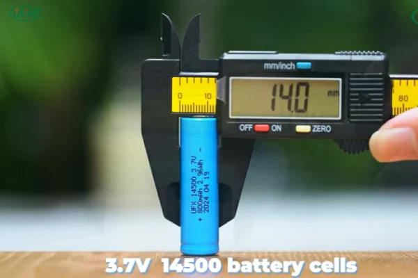 3.7v 14500 battery cells