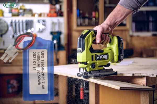 how to choose the best battery for jigsaw tool