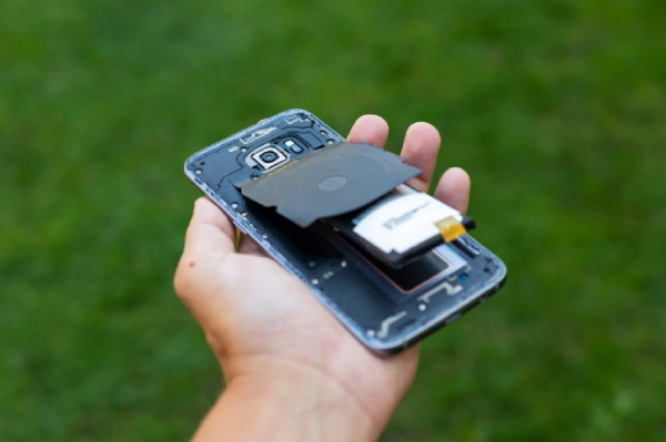 polymer battery swelling