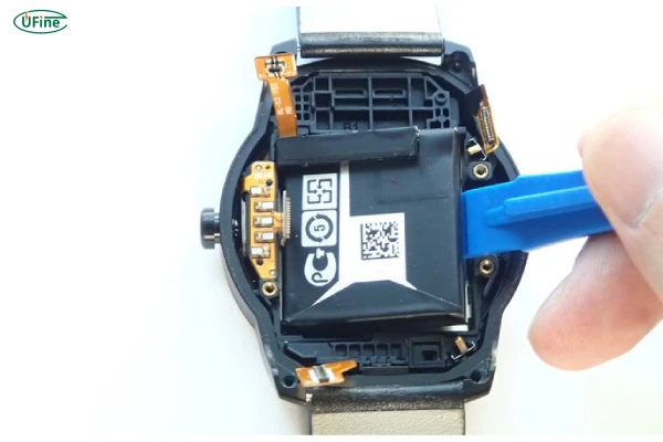 smart watch battery replacement