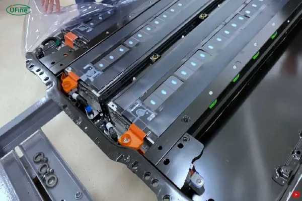 tesla lfp battery