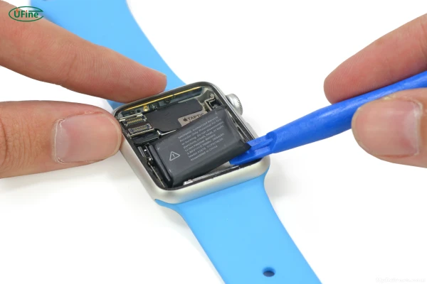 which smart watch battery has the longest lifespan