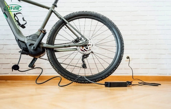 do lithium batteries need to be fully charged