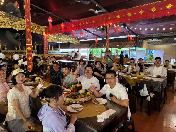 night market dinner
