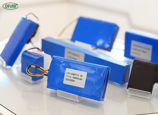 what are iot batteries